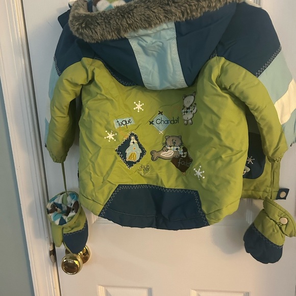 Duex par Duex snow jacket. Pockets, removable hood, flannel inserts. Mittens - Picture 5 of 5